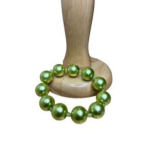 Lime granny apple green stretch faux pearl bracelet